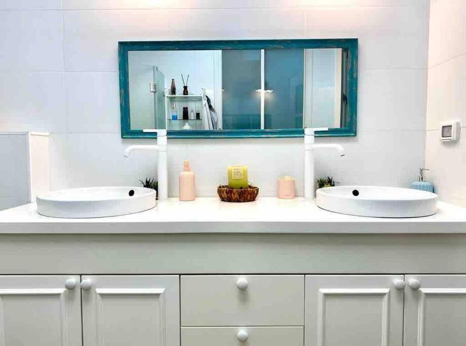 אחוזת היניבים Yaniv Estate Villa Nurit Екстериор снимка